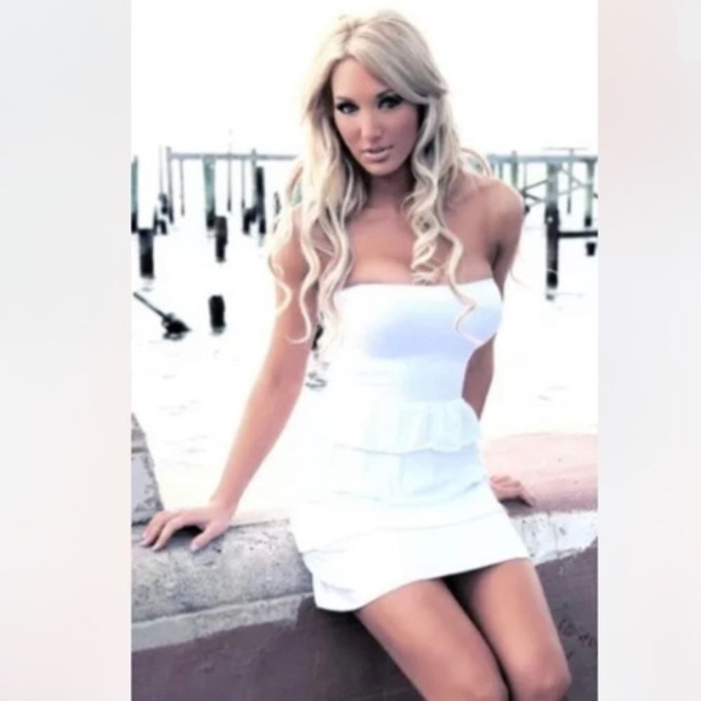 Sexy White Strapless Ruffle Bodycon Mini Dress